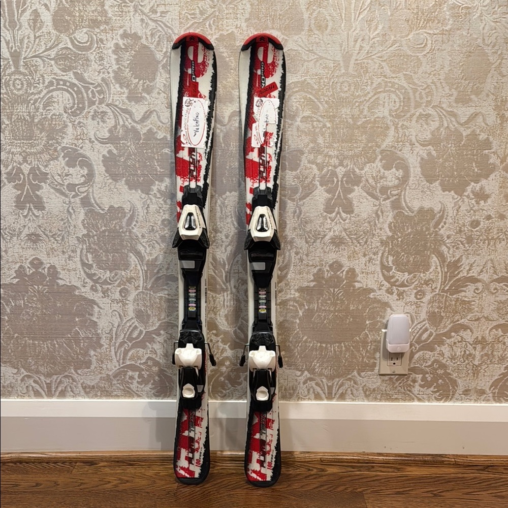 Flyte Team TC45 Tecno Pro Kids Skis – Great Condition!